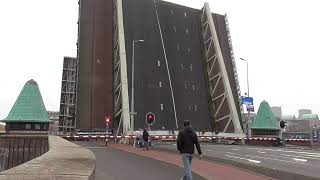 Brugopening Koninginnebrug Basculebrug/ Drawbridge/ Pont Basculant/ Zugbrücke Rotterdam