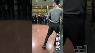 摩登舞赵汪 跳tango的出脚特点 如何发力？什么是动力腿和主力腿？身体如何扭转？