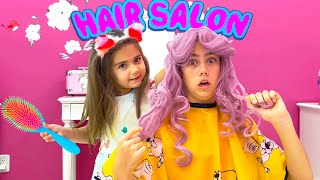 Nastya y la historia sobre el cabello teñido