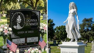 15 Popular Music Legends Whose Graves No One Visits