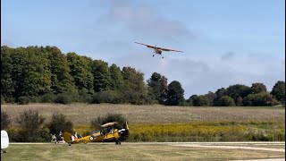 Vintage Airplanes at the Tiger Boys Open House