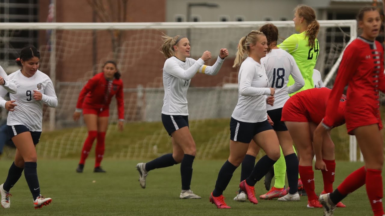 Haylee Gunter 2 Goals - MSUB Women's Soccer - 10/30/2021 - YouTube