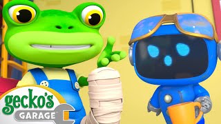 Gecko Has An ACCIDENT! | Gecko's Garage | Mechanical Misadventures