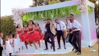 Ivan T.I.T Wows Wedding Crowd | Energetic Performance \u0026 Dance with Groom and Bride |Wedding Moments