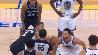 Stephen Curry vs Victor Wembanyama jump ball at start of Warriors vs Spurs 😂
