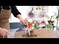 eng 꽃 바구니 안에 물을 버리고 갈아요 꽃 바구니 오래 보는 방법 how to keep your flower basket for a long time