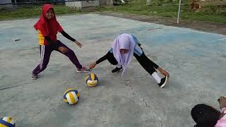 Pemanasan bola volly