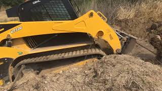 GEHL Track Loaders Video