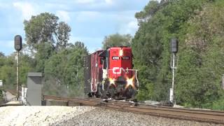 Canadian National Switcher leaves sideing