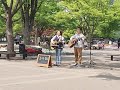 220524화 읽기에서 쓰기의 세자매 맘 삶 완독.관운 1회의실 책걸상 세팅작업 2층 외부 벽유리 세척작업.고 땅콩두부쿠키 답례로 티 줌.퇴근 후 물통 텃밭에.창고 10분전 필터