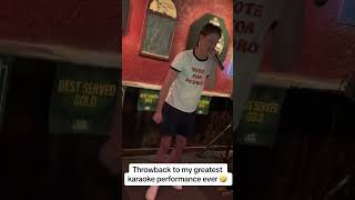 Best reaction to man singing in the bar #singing #shorts