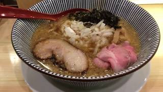 焼きあご塩らー麺 たかはし 渋谷店  背脂醤油らー麺　〜ラーメン食べて詠います