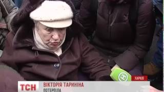 У Харкові активісти вимагали люстрації Кернеса і намагалися взяти штурмом міськраду