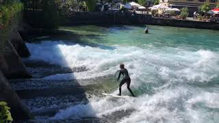 GIRL Surfing in Switzerland ,Thun der Aare 2k20