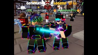 bed wars playing whit monioyg