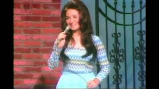 Peggy Sue - Apron Strings 1970 ( Loretta Lynn's Sister )