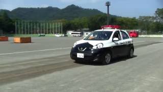 パトカー先導による物資搬送（平成28年度佐野市総合防災訓練）