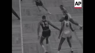 Bill Russell Excellent Defense on Wilt 1964/65 RS