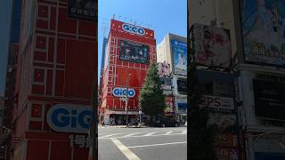 秋葉原 / Akihabara, Tokyo. Music: Aphex Twin - Fingerbib 🎶 #japan #tokyo #akihabara #shorts #aphextwin