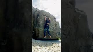 Chisel Chimp / La Jolla Coast / San Diego Beach Bouldering