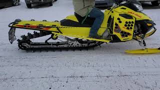 2015 Ski-Doo Summit X-T3 174 800R ETEC-E Snowmobile