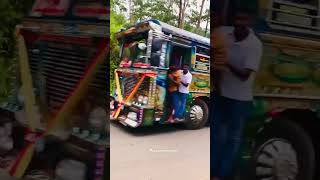 අම්මෝ එයා  ආස අය ලයික් කරන් යන් #rending #viral #bus #1millionviews #fypシviral #shorts #shortsviral