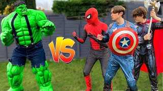 Hulk VS The Avengers
