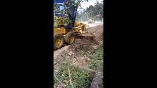 Motor greder komatsu 405 skriping buat beram jalan