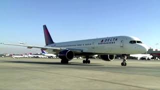 Delta to raise $6.5 billion backed by loyalty program