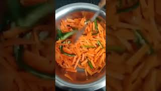 ഈസി ക്യാരറ്റ് അച്ചാർ | easy carrot pickle | AISHUMMA KITCHEN