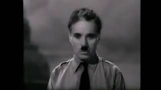 Discurs d'en Charles Chaplin a El Gran Dictador (1940) castellà subtitulat en català (activa'ls).