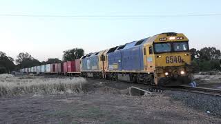 G540 and BL27 arrive at Dunolly with 7902V up Merbein freight- 18/11/18