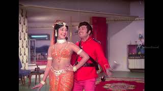 Kannai Nambathey Song | Ninaithadhai Mudippavan Movie Songs | MGR | Manjula | MGR Hits