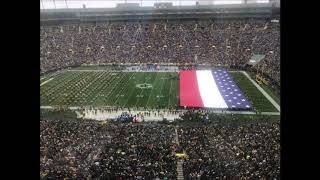 Packers Unveil Strange American Flag Like Banner Before Sunday’s Game