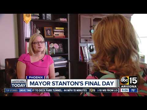 Phoenix Mayor Stanton to step down Phoenix Mayor Stanton to step down