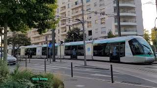 Châtillon: Châtillon - Montrouge. Translohr (rubber-tyred tram) nr. 611, 614 (route T6)