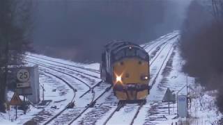 **MEGA RARE** DRS 37605 \u0026 425 ploughs along The Bittern line on 7Z37 03/03/17