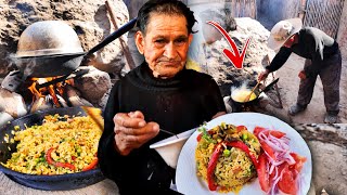 80-year-old Uncle MAXI Tried Delicious SEAFOOD RICE for the First Time in His LIFE