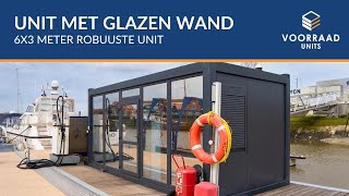 Unit met glazen wand als havenkantoor | Voorraad Units