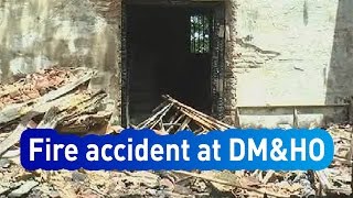 Fire accident at DM\u0026HO office in Nellore - Express TV