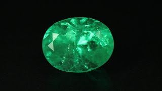 4.78CTS MEDIUM BRIGHT GREEN LOOSE NATURAL COLOMBIAN EMERALD OVAL