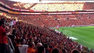 İşte taraftar işte Şampiyon  GALATASARAY