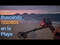 Buscando tesoros en una playa  de sinaloa, mexico con detector de metales vanquish 540.