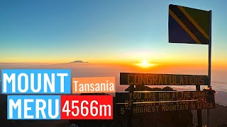 Climbing Mount Meru (4'566 m) in Tansania in 4 days