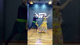 Dholida Dance Video |  Aayush S, Neha Kakkar | Right Direction