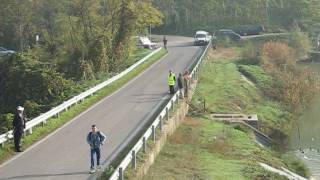 VIGILI DEL FUOCO - Autopompa OM 160 arrivo con sirena FISCHIO per esercitazione