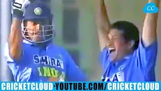 MS Dhoni on Strike India Need 12 | INDvSL 4th ODI 2005 !!
