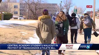 Des Moines students walk out of class in protest of Iowa transgender athlete law
