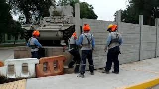 INSTALACION DE CERCO PREFABRICADO - CONCREMOL SAC