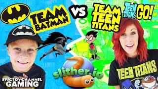 SLITHER.io Battle: Teen Titans Go vs Batman aka: Johnny vs Cassi! Who Will Win? Family Gaming